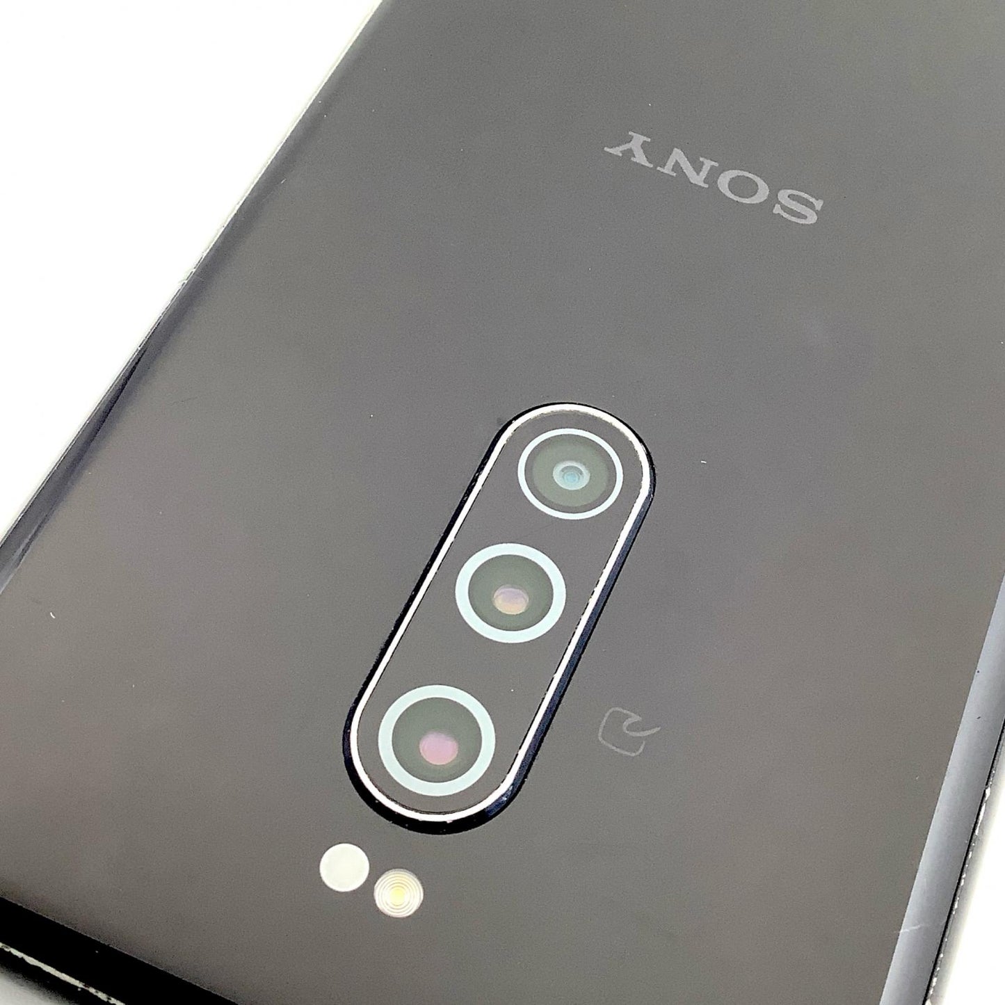 【全額返金保証】【最速発送】Sony Xperia 1 64GB Black docomo SO-03L 白ロム 動作確認済