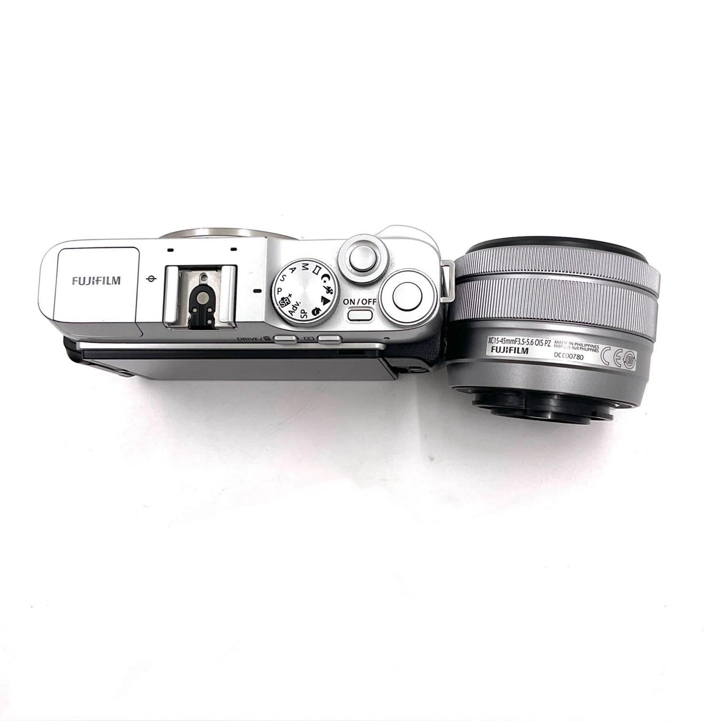 【全額返金保証】【最速発送】FUJIFILM デジタル一眼 X-A7 レンズキット シルバー 動作確認済