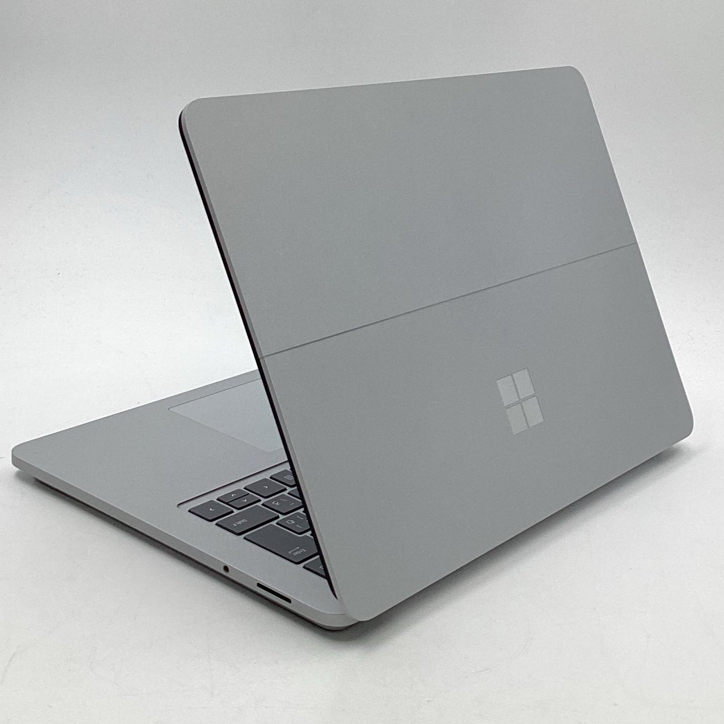 【全額返金保証】【最速発送】Microsoft Surface Laptop Studio 11th Gen Intel Core i5-11300H @ 3.10GHz 3.11GHz 16GB M.2 SSD 512GB 94% 動作確認済