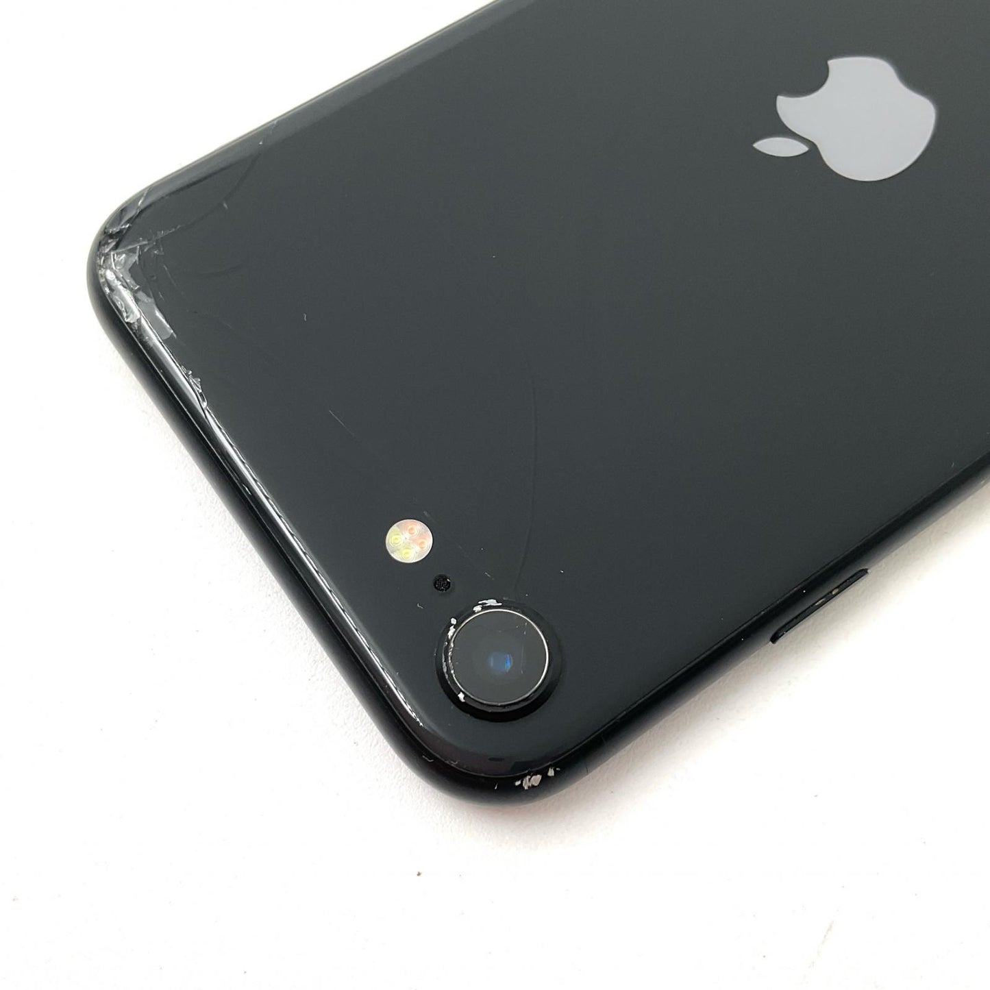 【最速発送】Apple iPhone iPhone SE（第2世代） 64GB ブラック Softbank SIMフリー 白ロム【難有】 77%