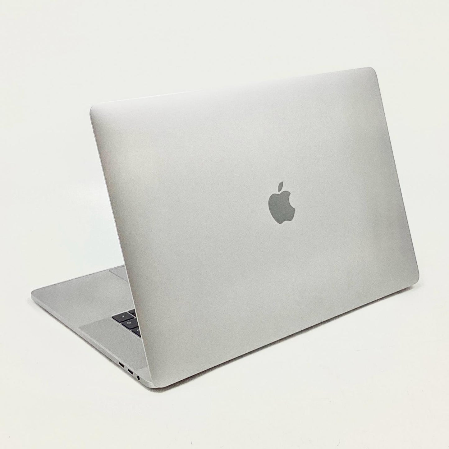 【最速発送】Apple MacBook Pro 15.4インチ 2017 2.9 GHz クアッドコア Intel Core i7 16GB SSD 512GB スペースグレイ 77.5%【難有】