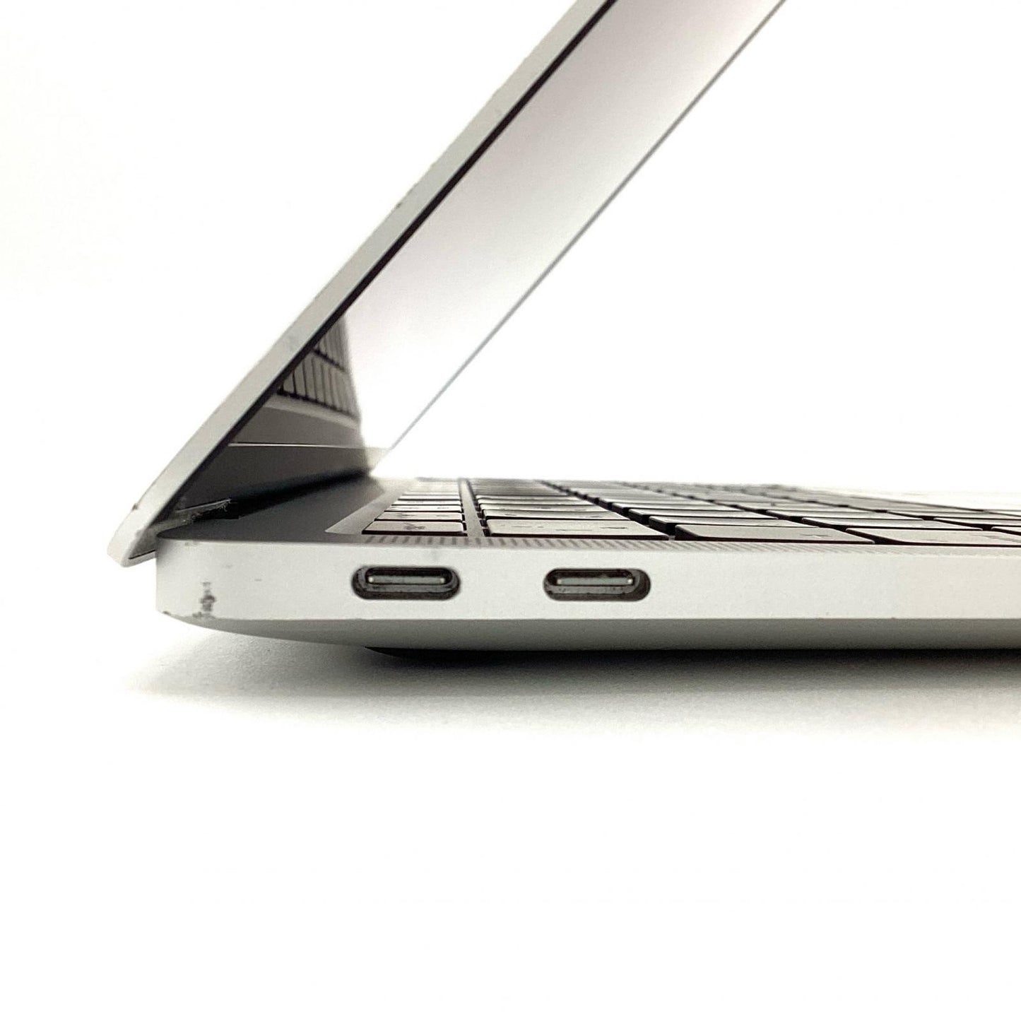 【最速発送】Apple MacBook Air 13インチ 2020 Apple M1 8GB SSD 512GB シルバー 92%【難有】