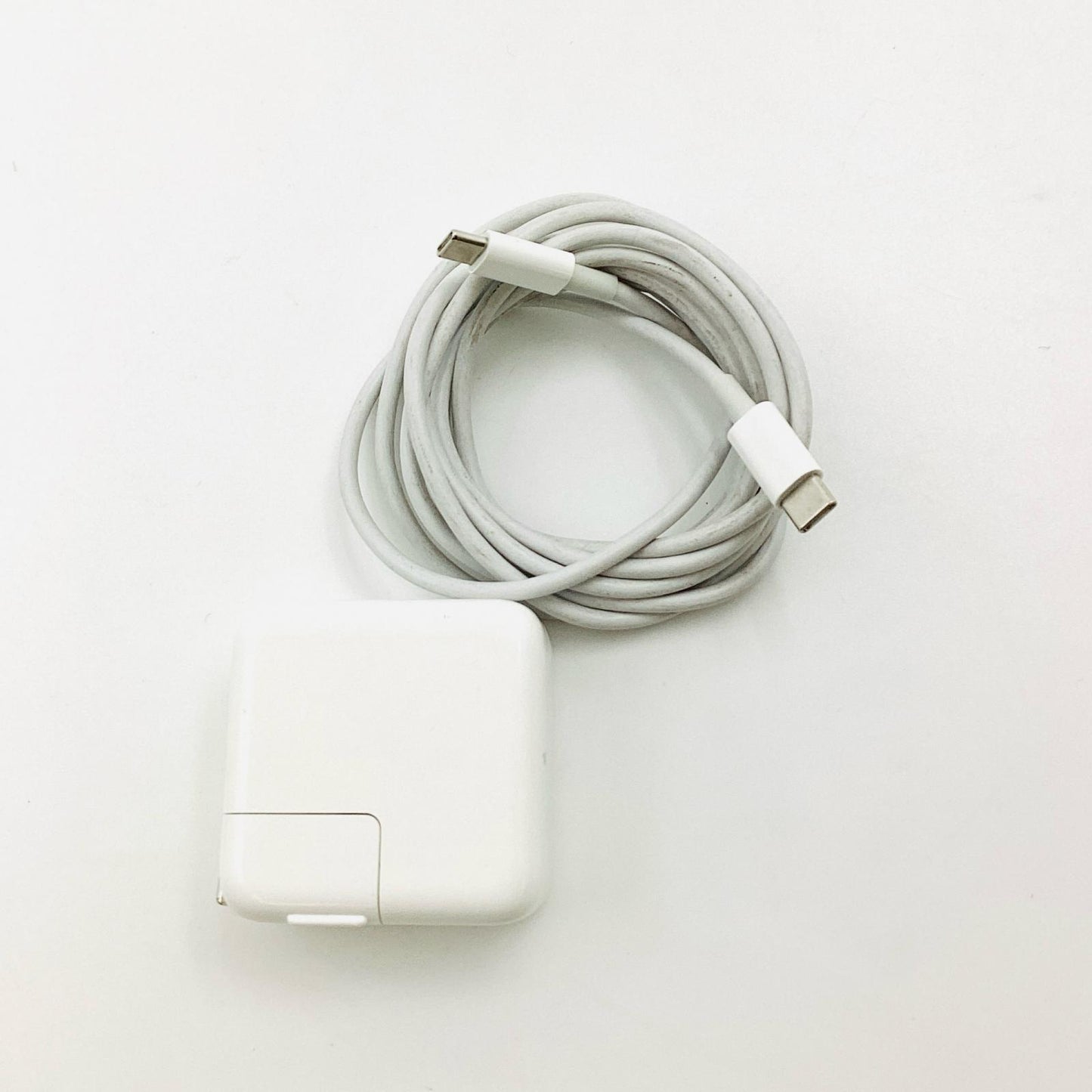 【最速発送】Apple MacBook Air 13インチ 2020 Apple M1 8GB SSD 512GB シルバー 92%【難有】