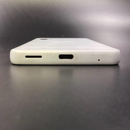 【全額返金保証】【最速発送】Sony Xperia Ace II 64GB ホワイト docomo SO-41B 白ロム 動作確認済