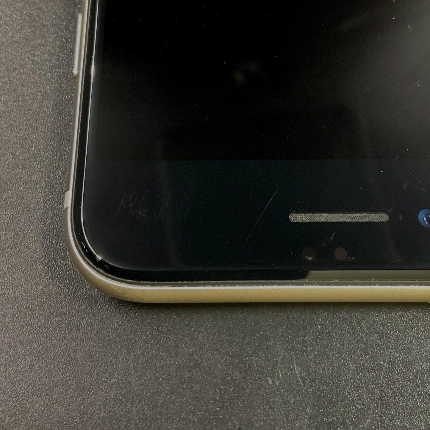 【全額返金保証】【最速発送】Apple iPhone iPhone SE 3 128GB スターライト 白ロム 動作確認済 87.5%