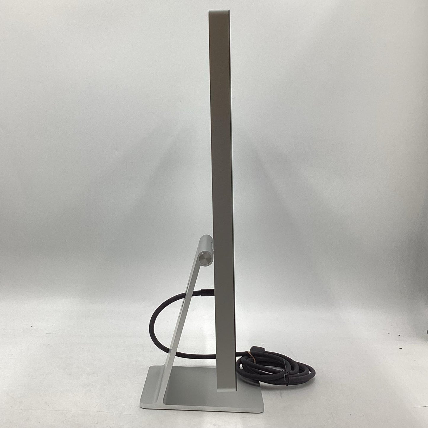【全額返金保証】【最速発送】Apple Apple Studio Display MK0U3J/A  27インチ 超美品 動作確認済