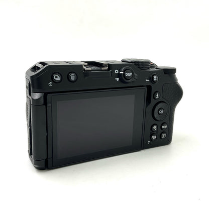 【全額返金保証】【最速発送】Nikon デジタル一眼 Z 30 16-50 VR レンズキット ブラック 超美品 動作確認済