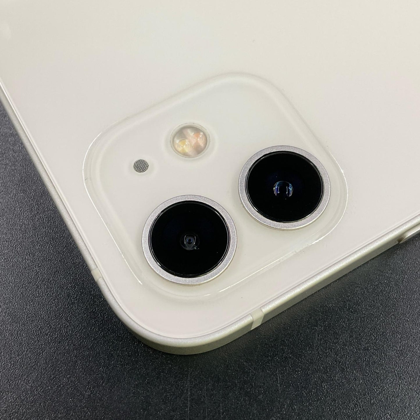 【全額返金保証】【最速発送】Apple iPhone iPhone 12 64GB ホワイト Softbank SIMフリー 動作確認済 80%