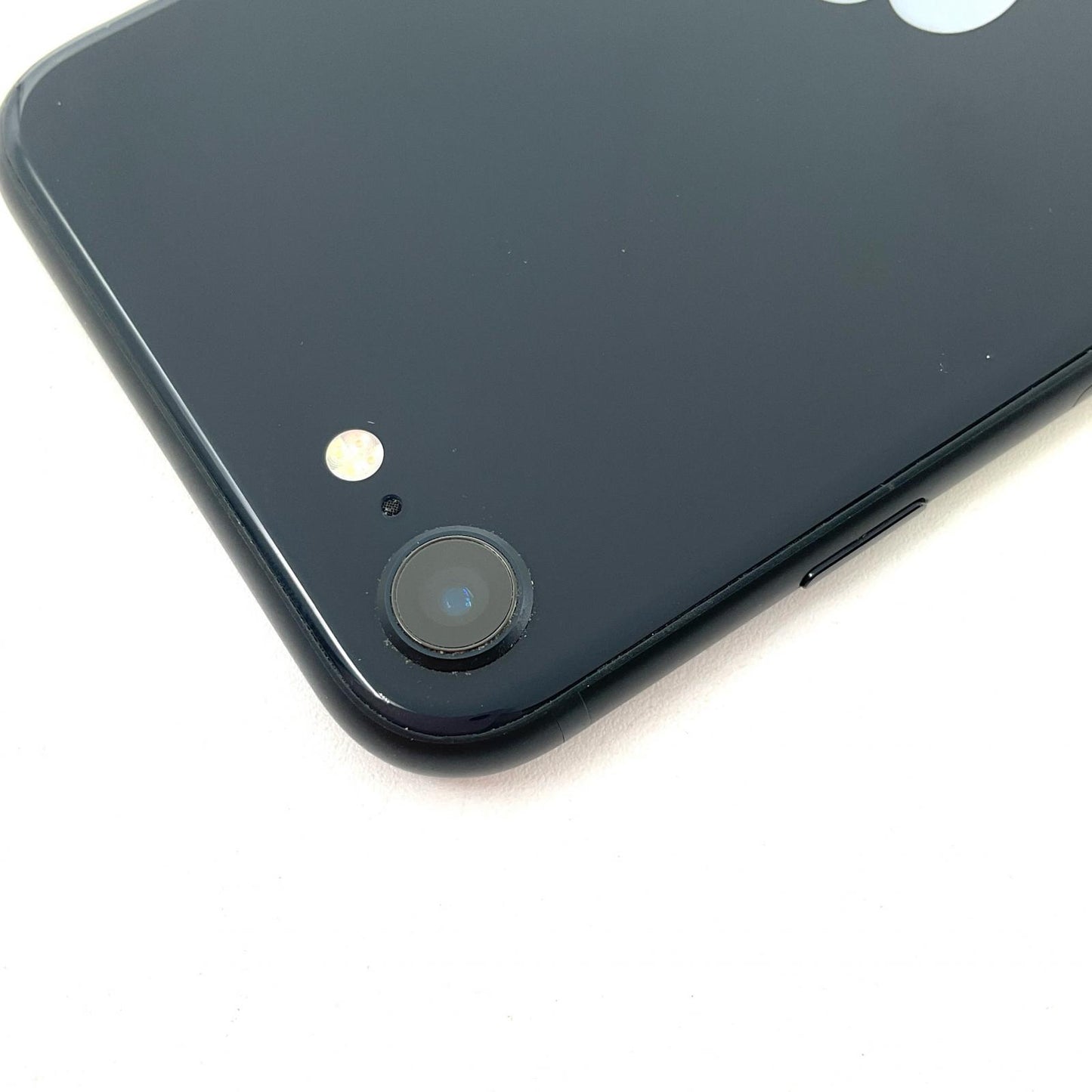 【全額返金保証】【最速発送】Apple iPhone iPhone SE（第3世代） 64GB ブラック 楽天モバイル 動作確認済 83%