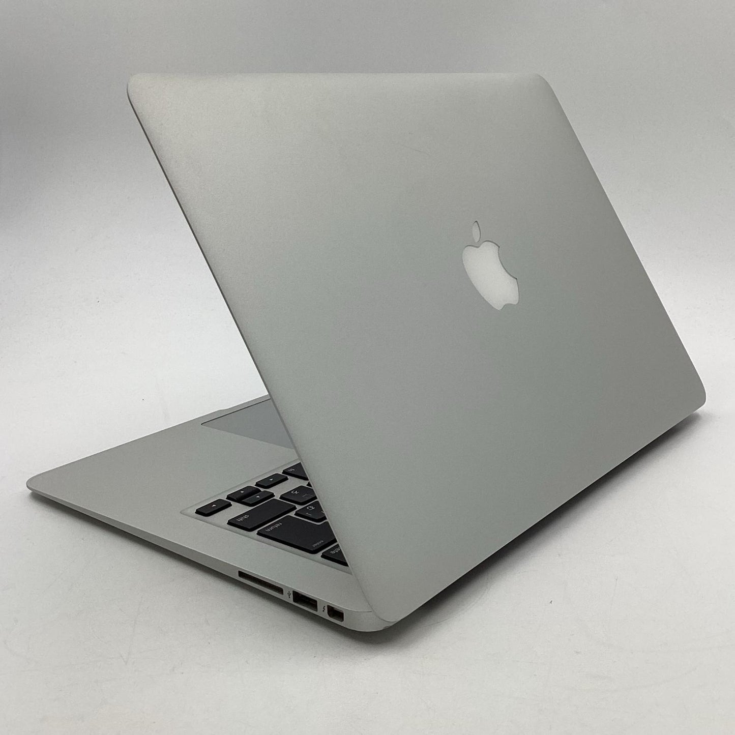 【全額返金保証】【最速発送】Apple MacBook Air 13.3インチ 2015 1.6GHz デュアルコア Intel Core i5 8GB SSD 128GB シルバー 86.3% 動作確認済