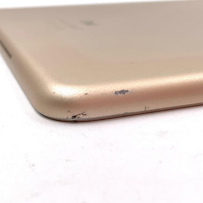 【最速発送】Apple iPad Air 9.7インチ 第2世代 64GB ゴールド WiFi+Cellular au 白ロム【難有】