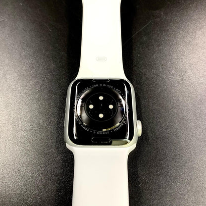 【全額返金保証】【最速発送】Apple Watch Series 6 アルミニウム 40mm GPS+Cellular 白ロム 90% 超美品 動作確認済