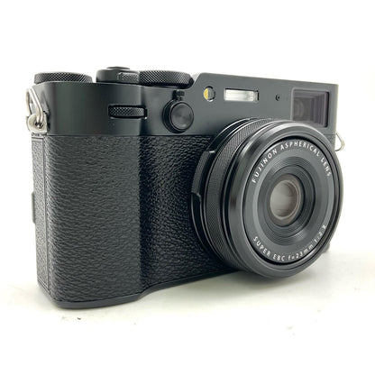 【全額返金保証】【最速発送】FUJIFILM コンパクトデジタルカメラ X100VI ブラック 超美品 動作確認済