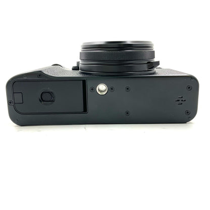 【全額返金保証】【最速発送】FUJIFILM コンパクトデジタルカメラ X100VI ブラック 超美品 動作確認済