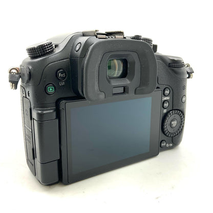【全額返金保証】【最速発送】Panasonic デジタル一眼 LUMIX DMC-GH4H 高倍率ズームレンズキット ブラック 動作確認済