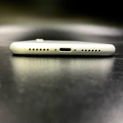 【全額返金保証】【最速発送】Apple iPhone iPhone XR 64GB ホワイト SIMフリー 白ロム 動作確認済 77%