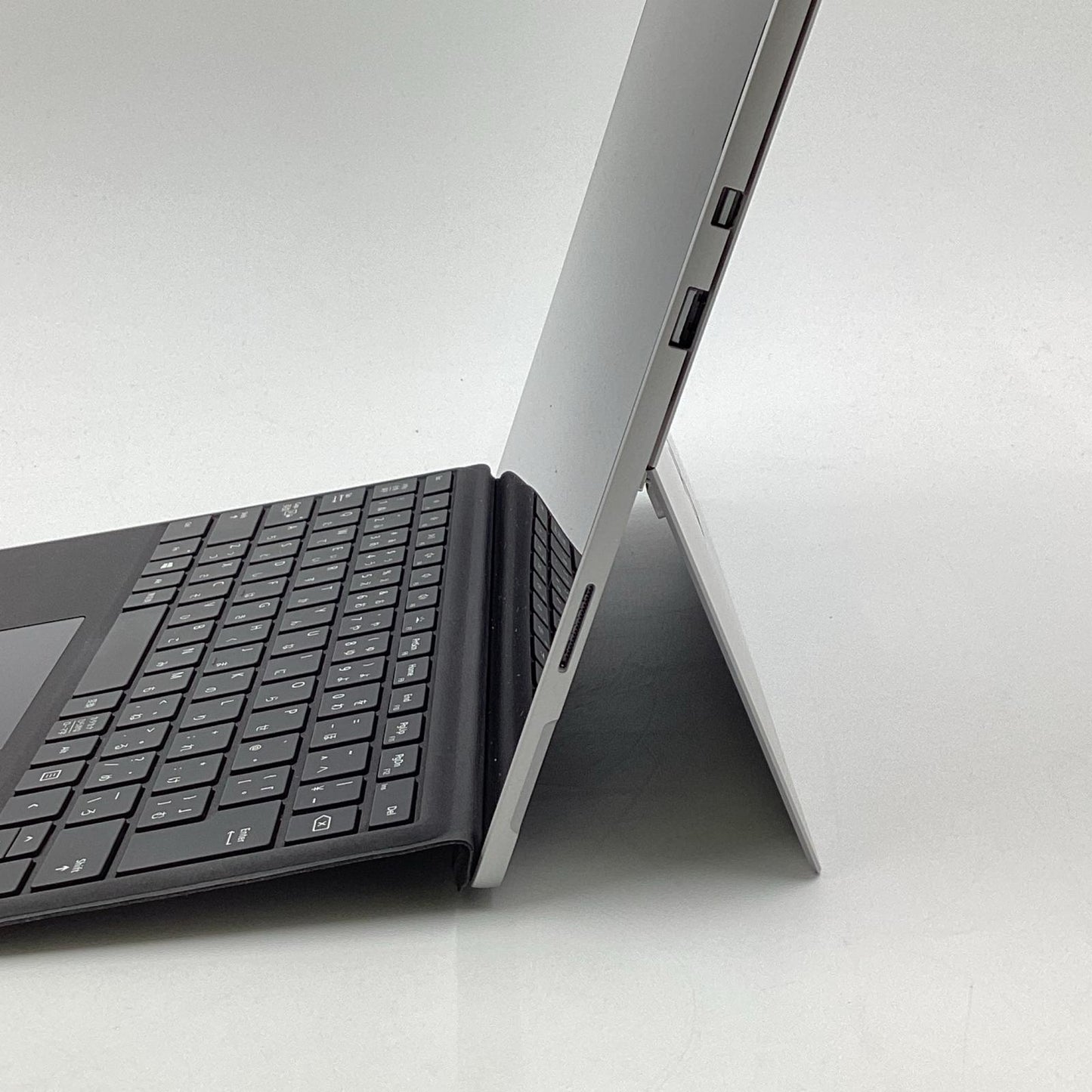 【全額返金保証】【最速発送】Microsoft Surface Pro 5 1796 Intel(R) Core(TM) i5-7300U CPU @ 2.60GHz 2.71GHz 8GB M.2 SSD 256GB 100% 美品 動作確認済
