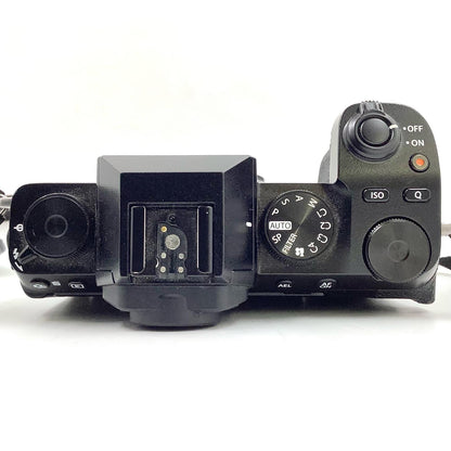 【全額返金保証】【最速発送】FUJIFILM デジタル一眼 X-S10 ボディ ブラック 動作確認済