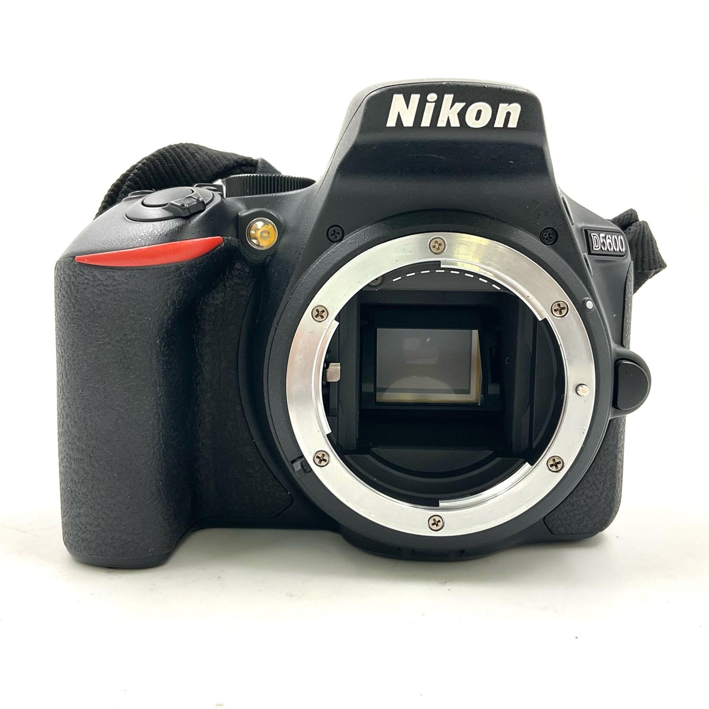 【全額返金保証】【最速発送】Nikon デジタル一眼 D5600 ダブルズームキット ブラック 動作確認済