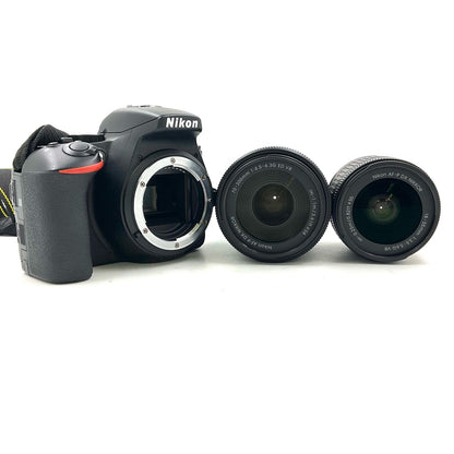【全額返金保証】【最速発送】Nikon デジタル一眼 D5600 ダブルズームキット ブラック 動作確認済