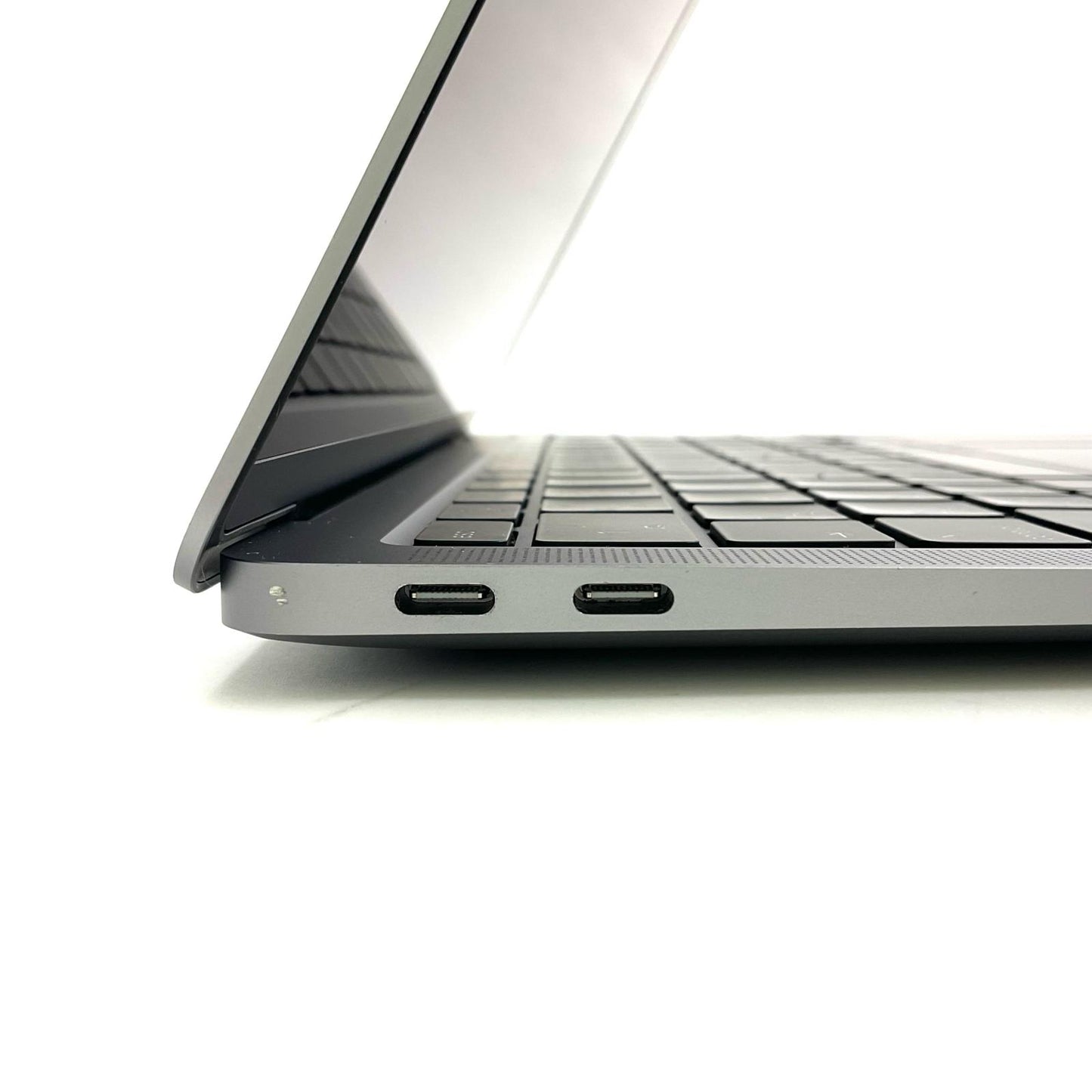 【全額返金保証】【最速発送】Apple MacBook Air 13.3インチ 2020 Apple M1 8GB SSD 256GB スペースグレイ 94% 動作確認済