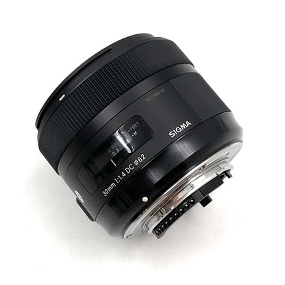 【全額返金保証】【最速発送】SIGMA 30mm F1.4 DC HSM [ニコン用] 美品 動作確認済
