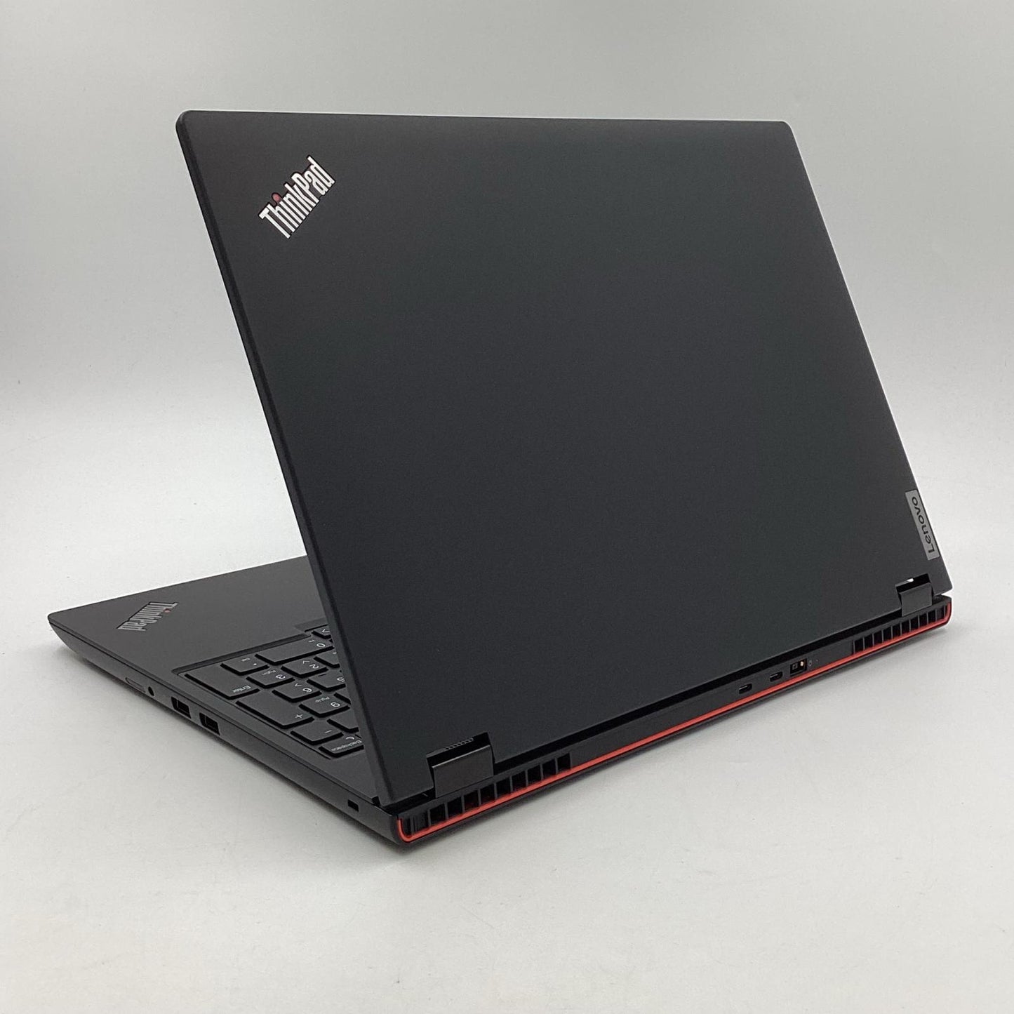 【全額返金保証】【最速発送】Lenovo ThinkPad P16v Gen1 TP00147B AMD Ryzen 9 PRO 7940HS 32GB M.2 SSD 1TB NVIDIA RTX 2000 Ada Generation Laptop GPU 100% 動作確認済
