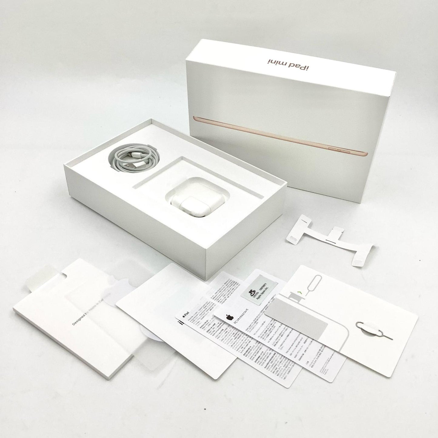 【全額返金保証】【最速発送】Apple iPad mini 7.9インチ 第5世代 64GB ゴールド WiFi+Cellular docomo 白ロム 美品 動作確認済