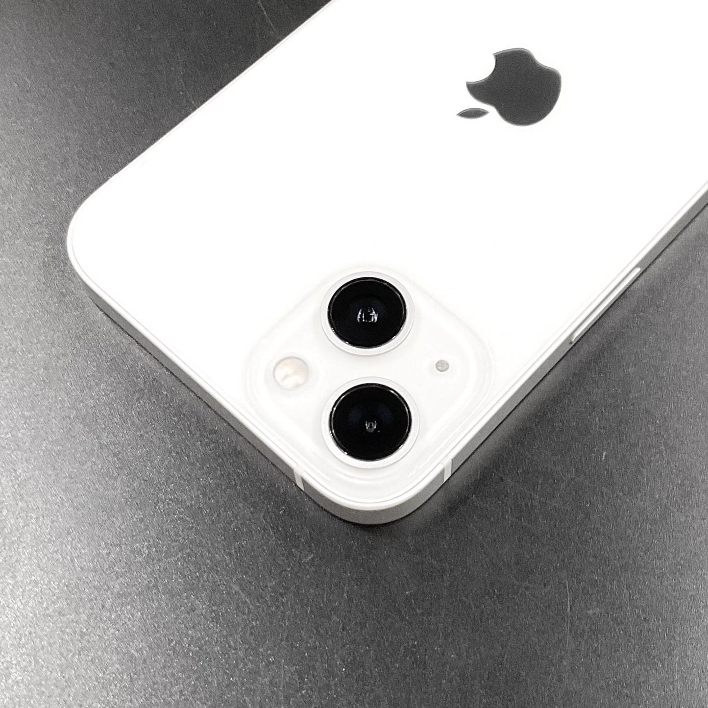 【全額返金保証】【最速発送】Apple iPhone iPhone 13 128GB スターライト au SIMフリー 白ロム 美品 動作確認済 83%
