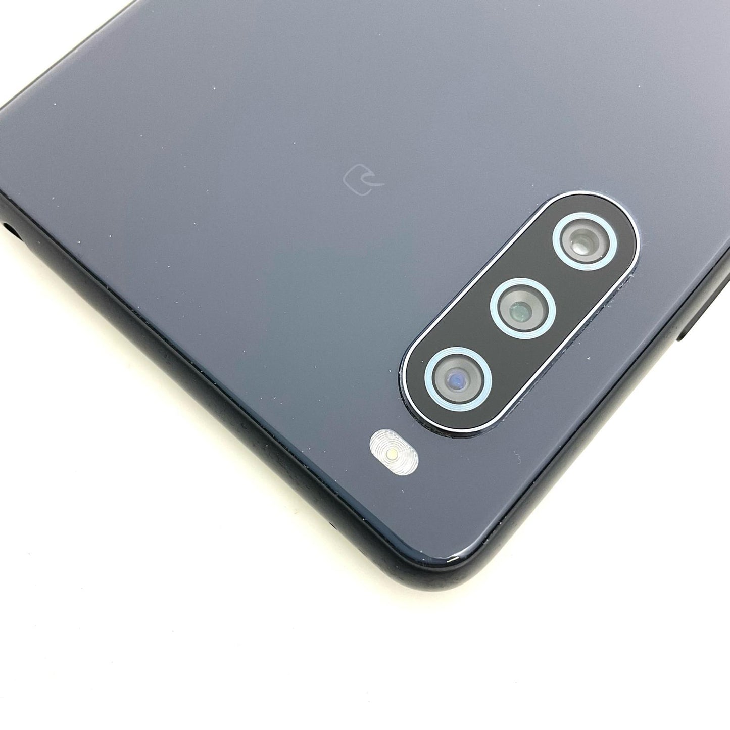 【最速発送】Sony Xperia 10 III 128GB ブラック au SOG04 白ロム【難有】