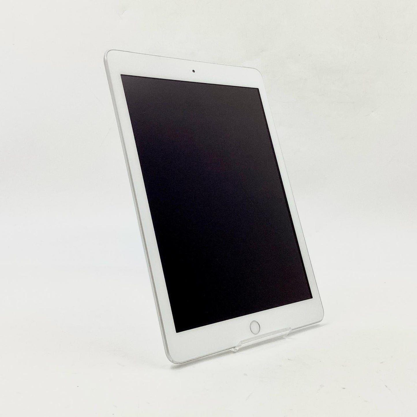 【全額返金保証】【最速発送】Apple iPad iPad 9.7インチ 第6世代 32GB シルバー WiFi+Cellular au 白ロム 動作確認済