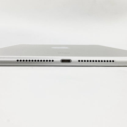 【全額返金保証】【最速発送】Apple iPad iPad 9.7インチ 第6世代 32GB シルバー WiFi+Cellular au 白ロム 動作確認済