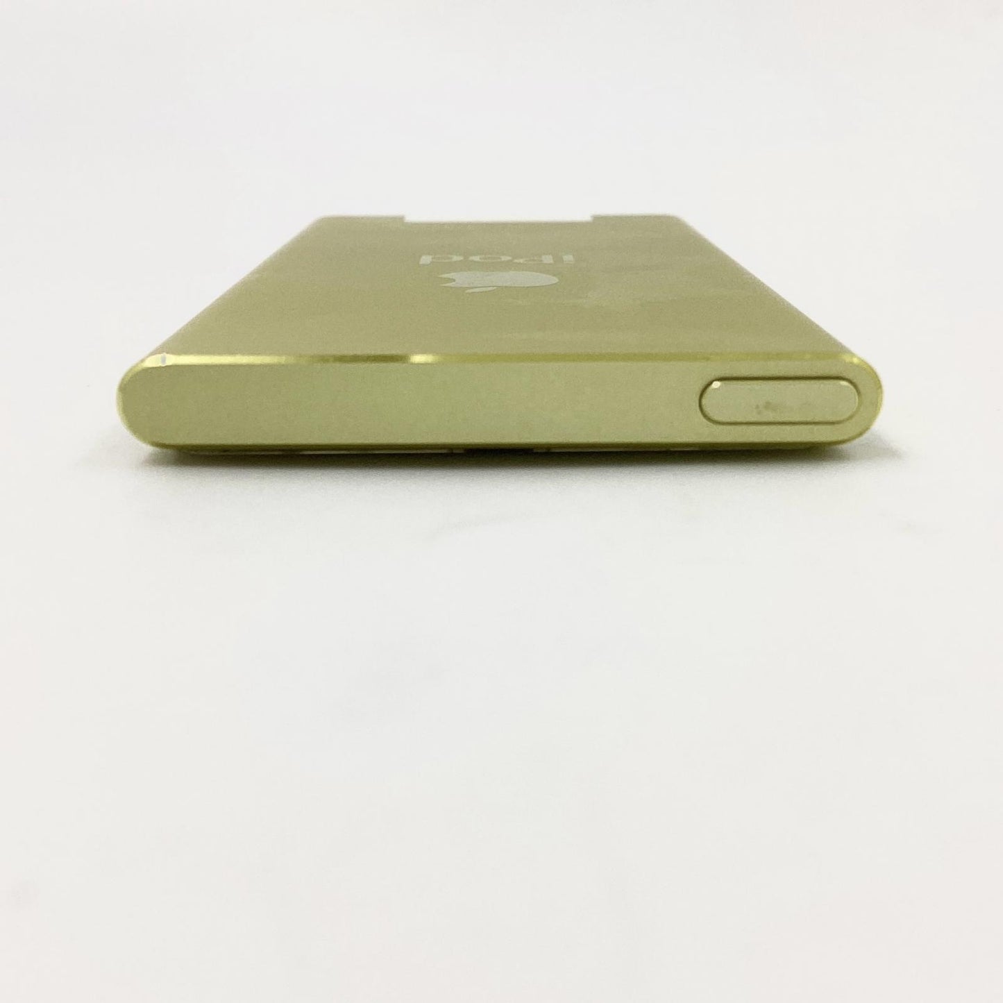 【全額返金保証】【最速発送】Apple iPod nano 第7世代 16GB MD476J/A 動作確認済