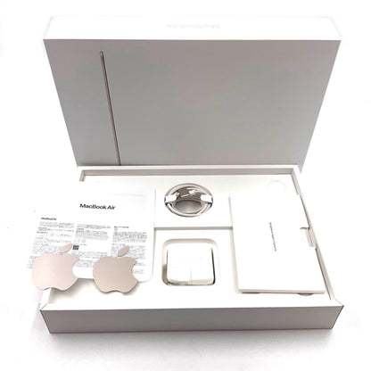 【全額返金保証】【最速発送】Apple MacBook Air 13インチ 2022 Apple M2 8GB SSD 256GB スターライト 100% 超美品 動作確認済
