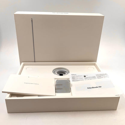 【全額返金保証】【最速発送】Apple MacBook Air 13インチ 2024 Apple M3 24GB SSD 1TB シルバー 100% 美品 動作確認済