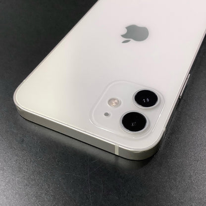 【全額返金保証】【最速発送】Apple iPhone iPhone 12 64GB ホワイト 楽天モバイル SIMフリー 白ロム 動作確認済 84%