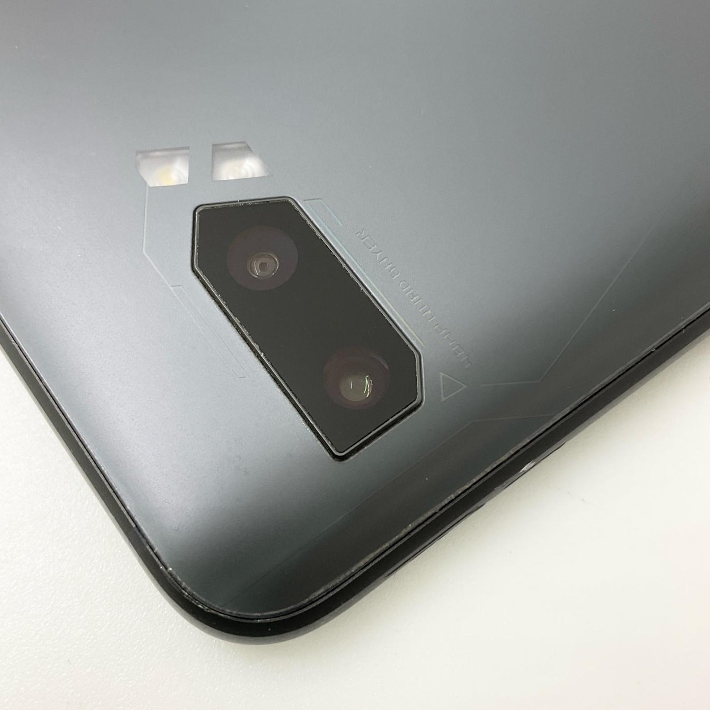 【最速発送】ASUS ROG Phone II 1TB Black SIMフリー I001D【難有】