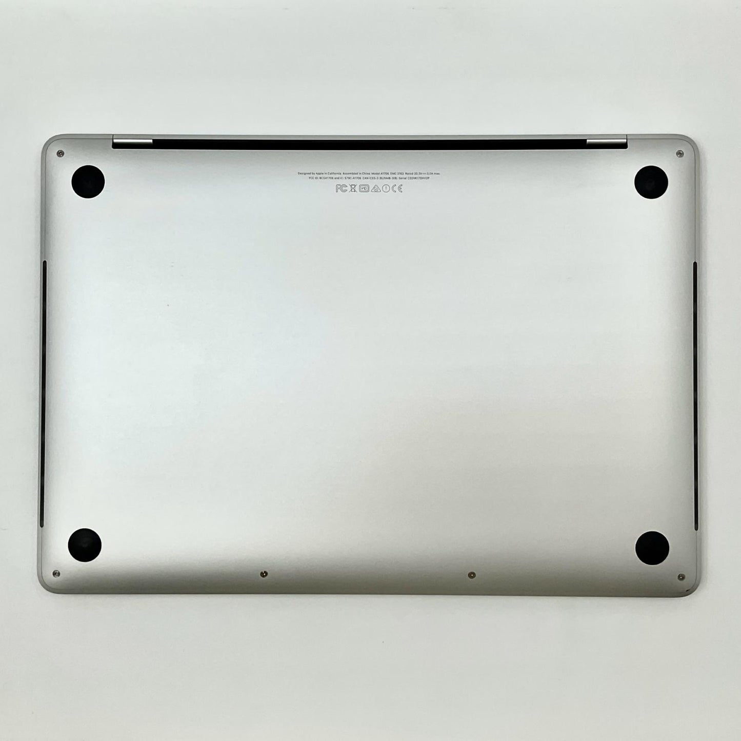 【最速発送】Apple MacBook Pro 13.3インチ 2017 デュアルコア intel core i5 8GB SSD 512GB シルバー 93.3%【難有】