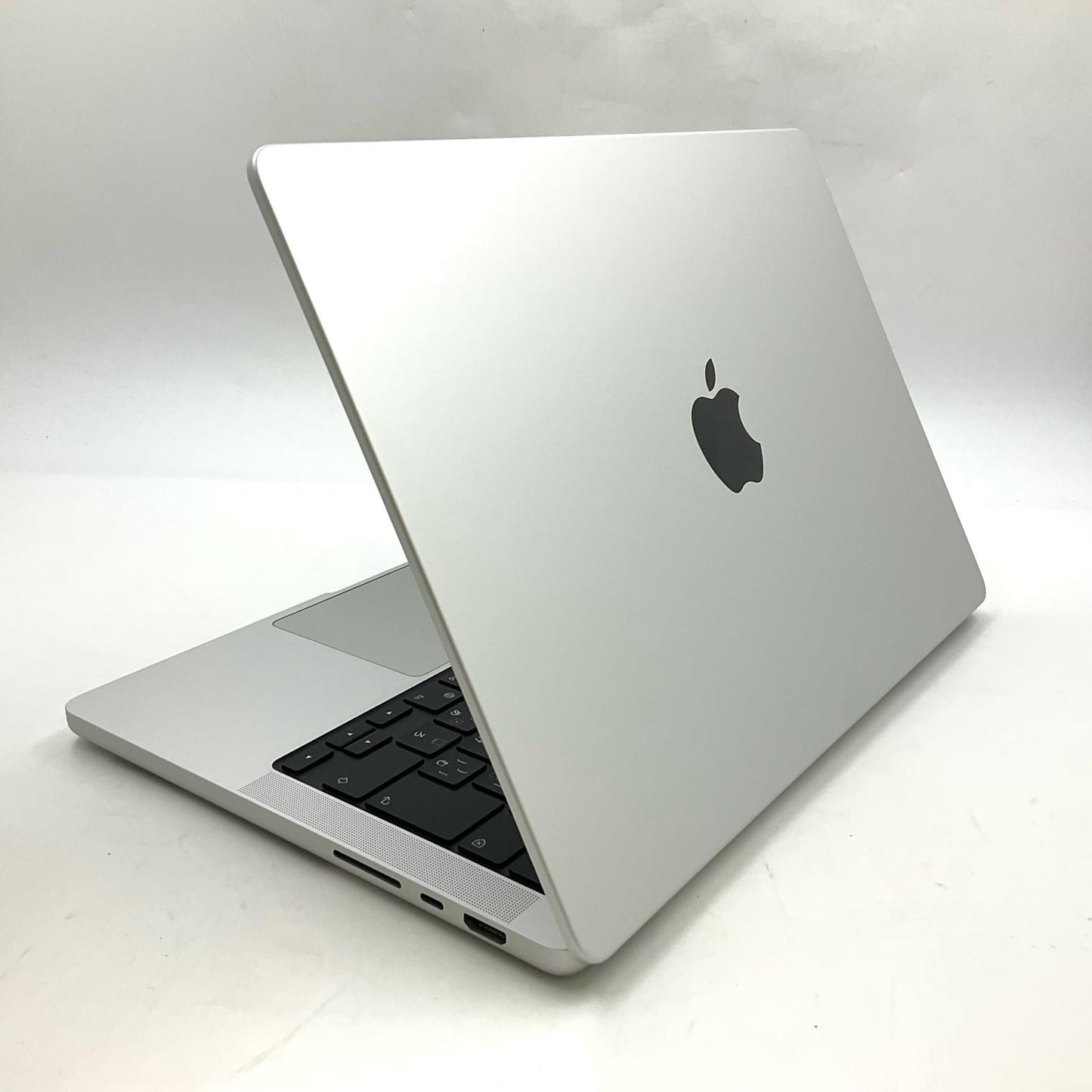 【全額返金保証】【最速発送】Apple MacBook Pro 14インチ 2021 Apple M1 Pro 16GB SSD 1TB シルバー 100% 超美品 動作確認済