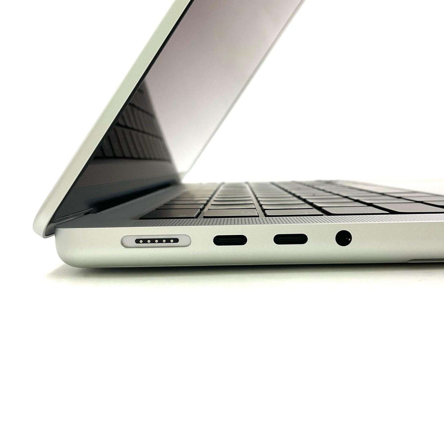 【全額返金保証】【最速発送】Apple MacBook Pro 14インチ 2021 Apple M1 Pro 16GB SSD 1TB シルバー 100% 超美品 動作確認済