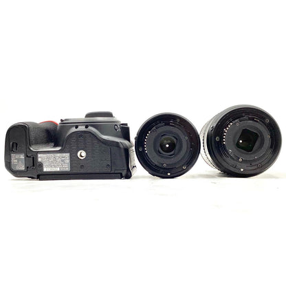 【全額返金保証】【最速発送】Nikon デジタル一眼 D5600 ダブルズームキット ブラック 美品 動作確認済