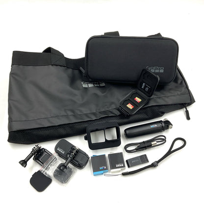 【全額返金保証】【最速発送】GoPro HERO10 Black 限定バンドルセット CHDRB-101-FW (スイベルクリップ＋ショーティー＋バッテリー) 美品 動作確認済