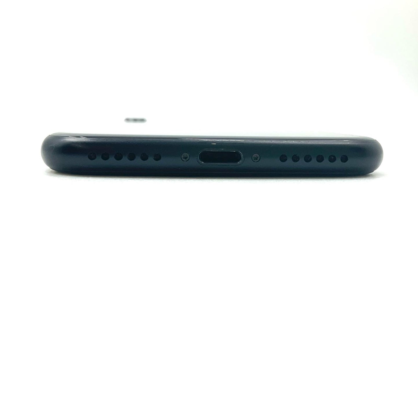 【全額返金保証】【最速発送】Apple iPhone iPhone SE（第2世代） 64GB ブラック Softbank 白ロム 動作確認済 93%