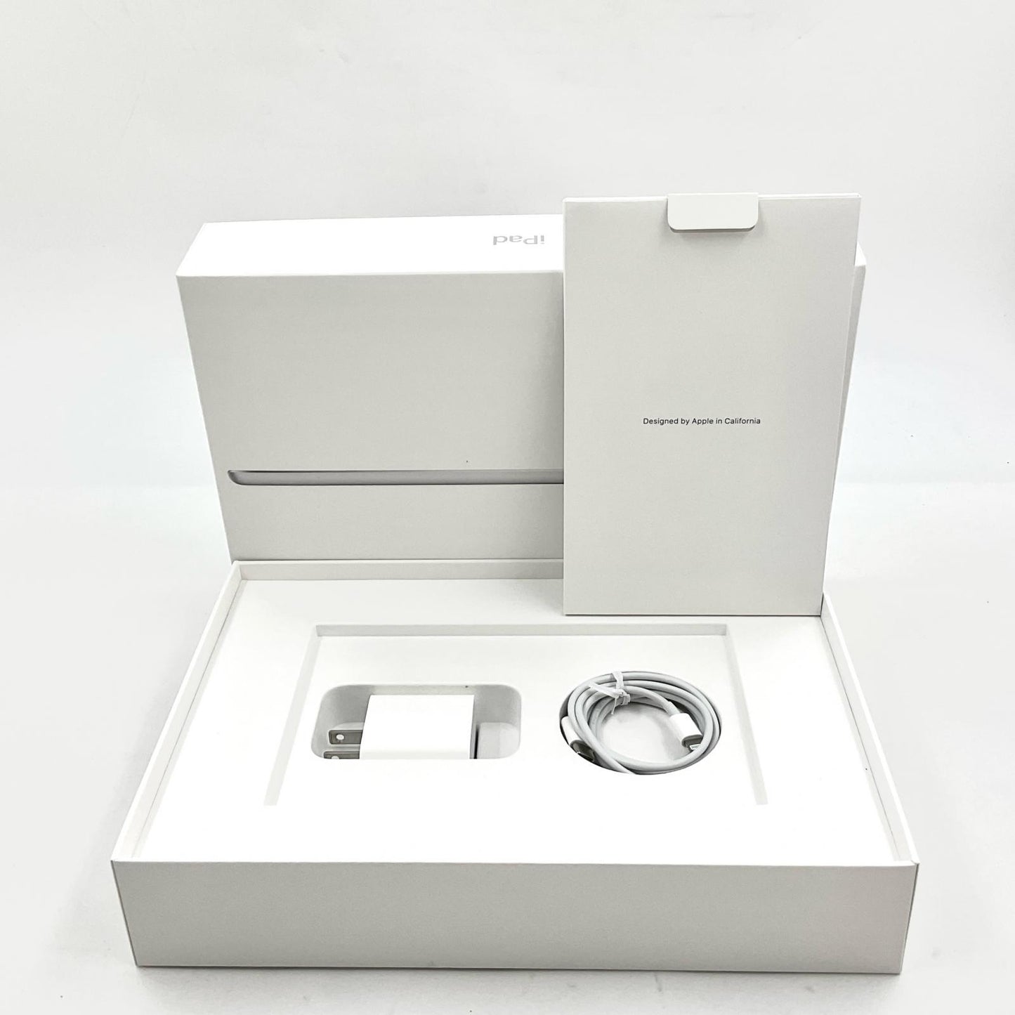 【全額返金保証】【最速発送】Apple iPad iPad 10.2インチ 第9世代 256GB シルバー Wi-Fi 動作確認済