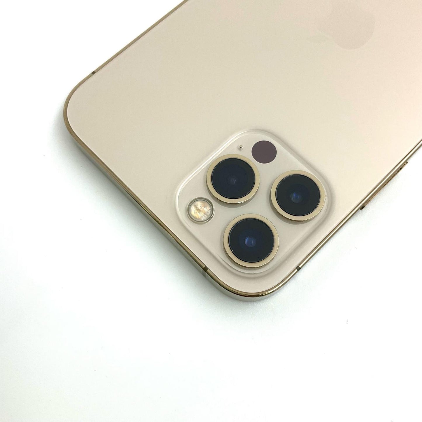 【全額返金保証】【最速発送】Apple iPhone iPhone 12 Pro 128GB ゴールド au 白ロム 動作確認済 77%