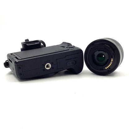 【全額返金保証】【最速発送】Canon デジタル一眼 EOS Kiss M EF-M15-45 IS STM レンズキット ブラック 動作確認済