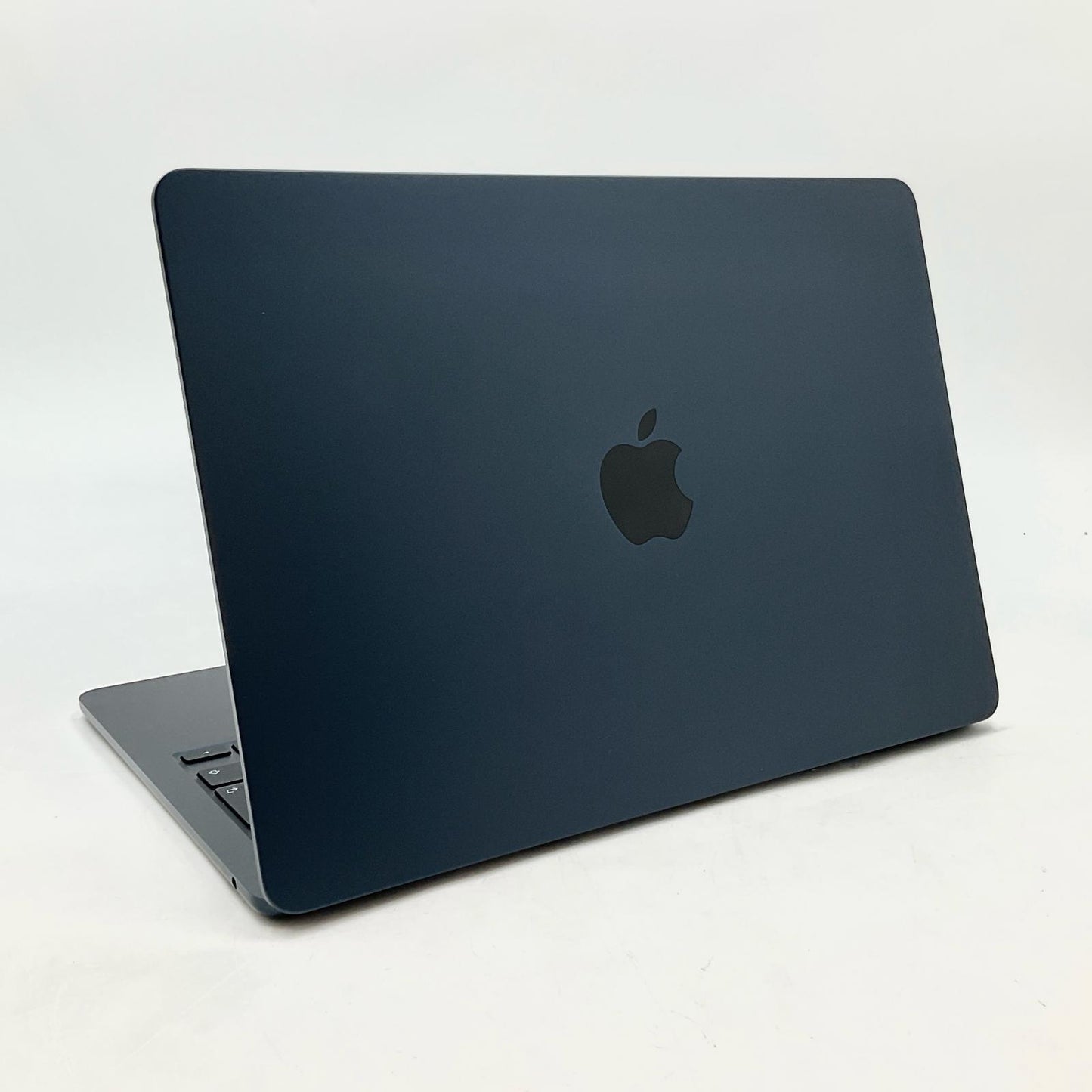 【全額返金保証】【最速発送】Apple MacBook Air 13.6インチ 2025 Apple M4 16GB SSD 256GB ミッドナイト 100% 超美品 動作確認済
