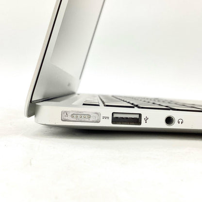 【全額返金保証】【最速発送】Apple MacBook Air 13インチ 2014 Intel Core i5 4GB SSD 128GB シルバー 92.3% 動作確認済