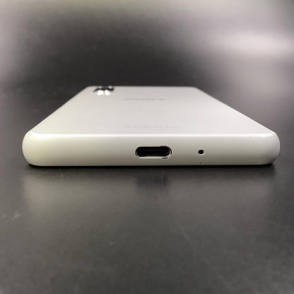 【全額返金保証】【最速発送】Sony Xperia 10 III 128GB ホワイト au SOG04 白ロム 動作確認済