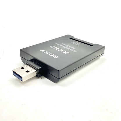 【全額返金保証】【最速発送】Sony XQD 32GB ／ カードリーダー 超美品 動作確認済